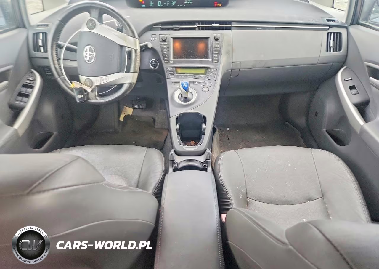 2011 Toyota Prius Four VIN:JTDKN3DU4B0270425 - 8