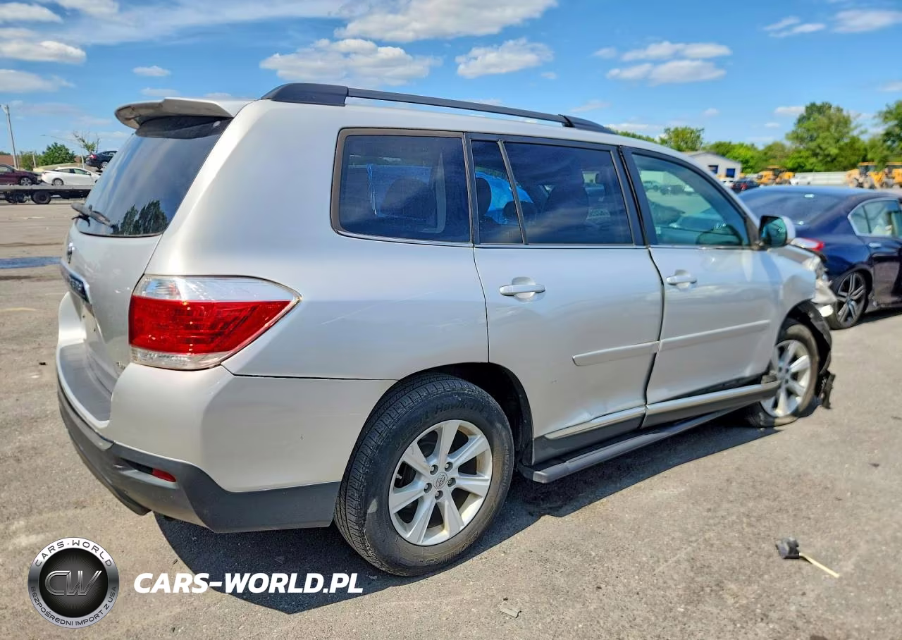 2013 Toyota Highlander Se VIN:5TDBK3EH2DS216499 - 3