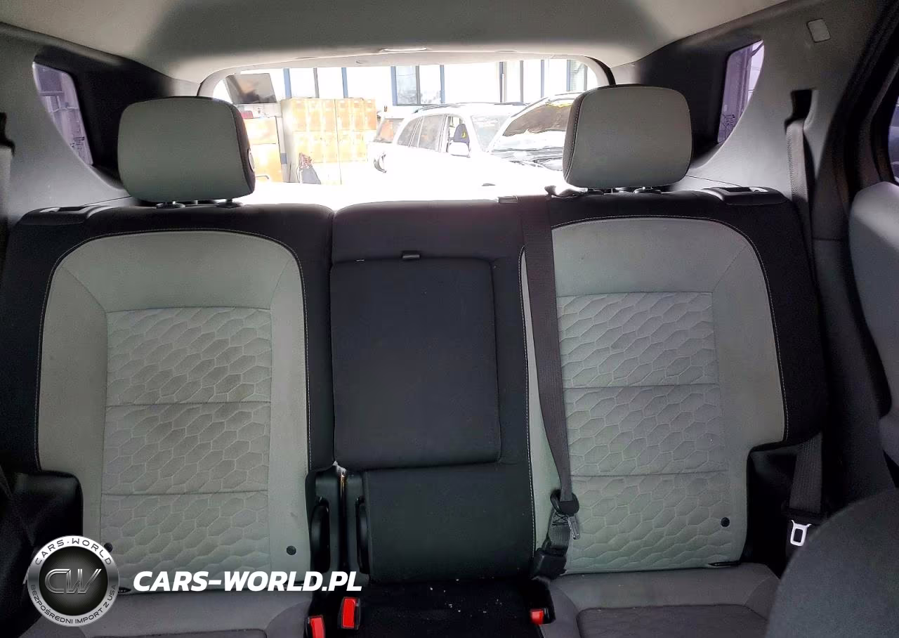 2018 Chevrolet Equinox Ls VIN:3GNAXHEV6JS563042 - 10
