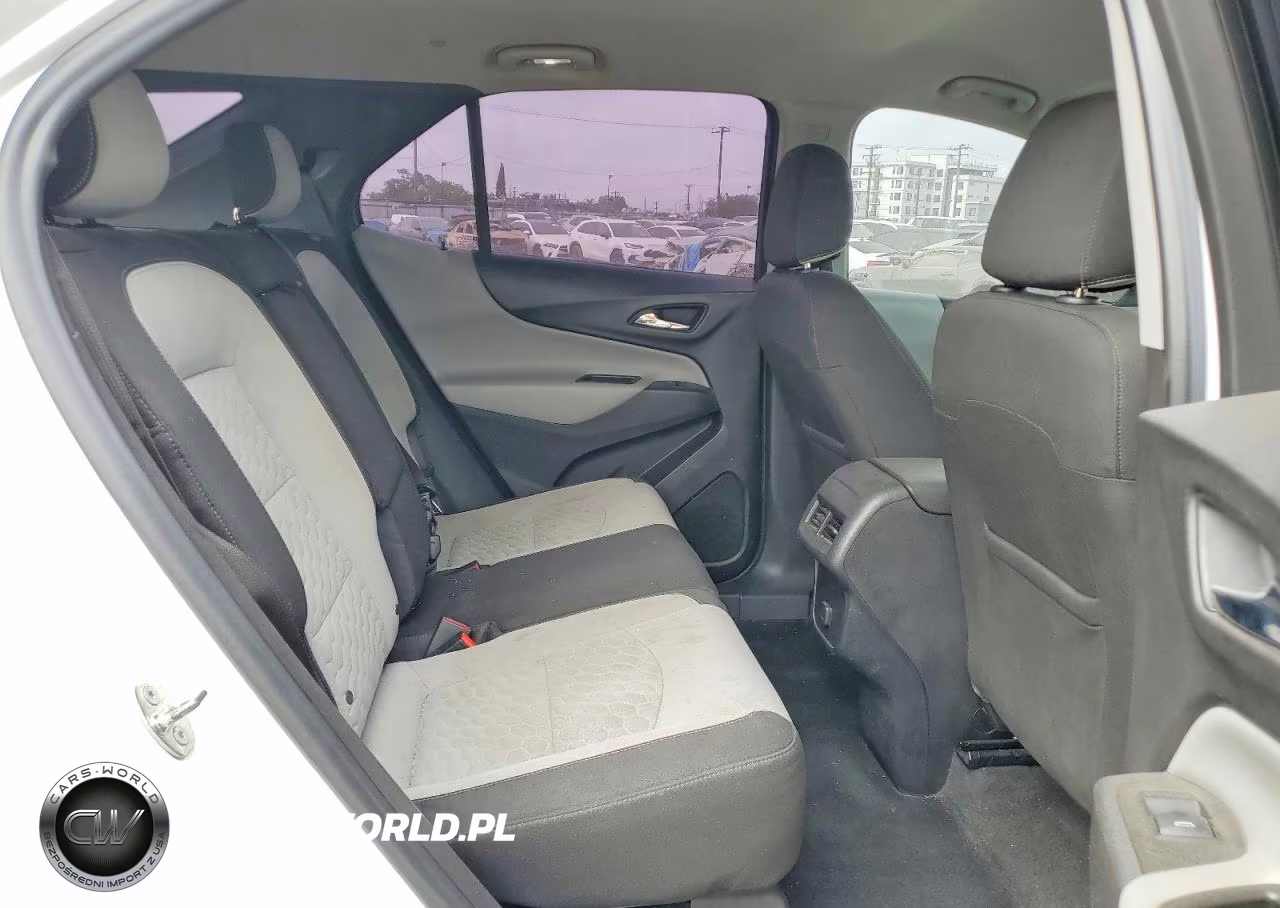 2018 Chevrolet Equinox Ls VIN:3GNAXHEV6JS563042 - 11