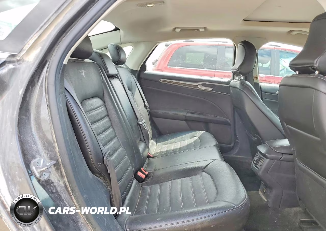 2015 Ford Fusion Se VIN:1FA6P0HD4F5128885 - 10