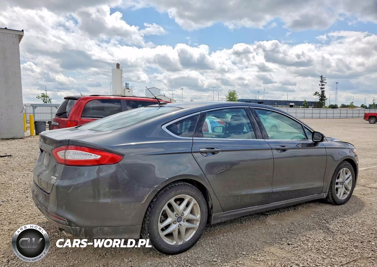 2015 Ford Fusion Se VIN:1FA6P0HD4F5128885 - 3