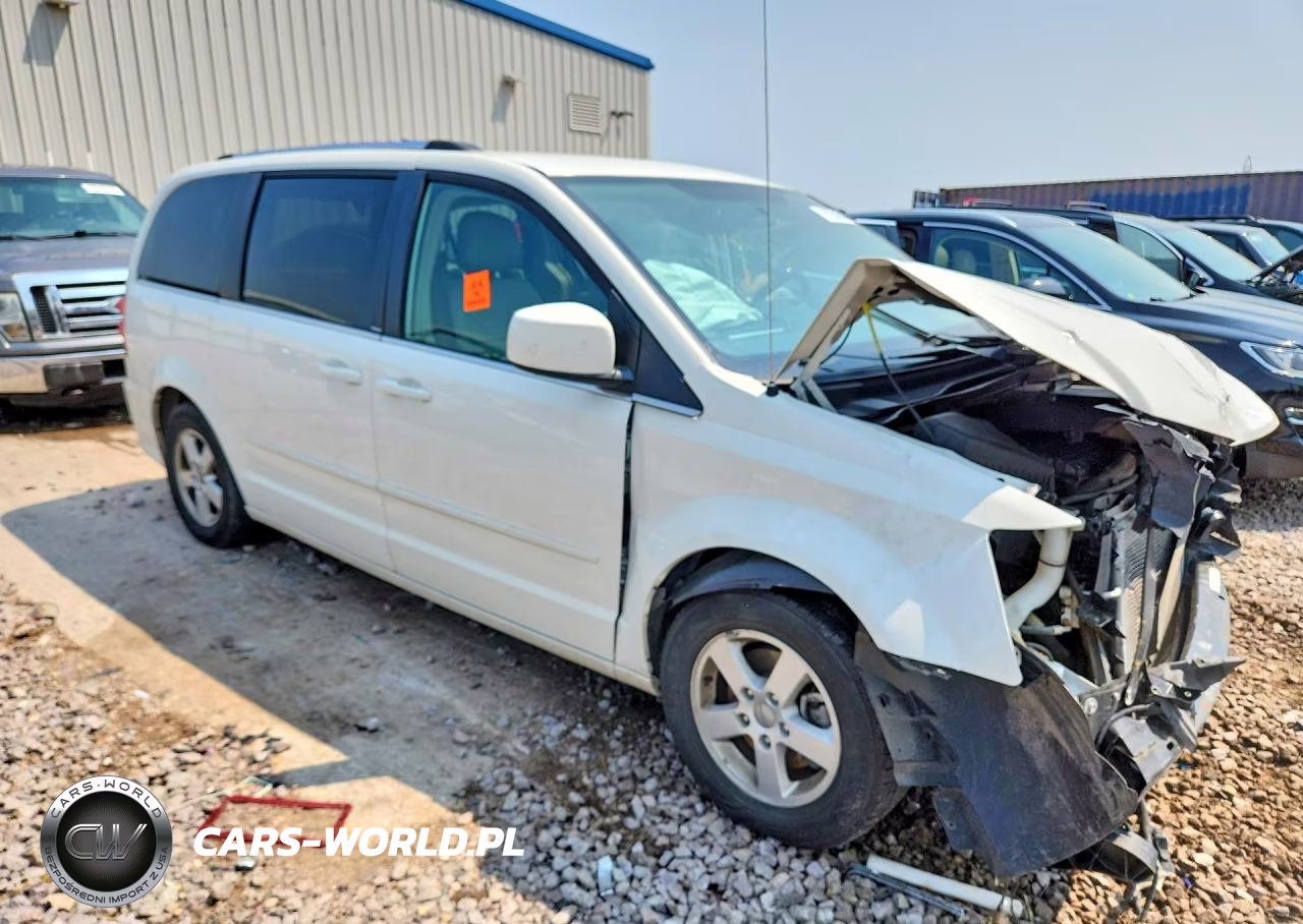 2011 Dodge Grand Caravan Crew VIN:2D4RN5DG6BR643896 - 4