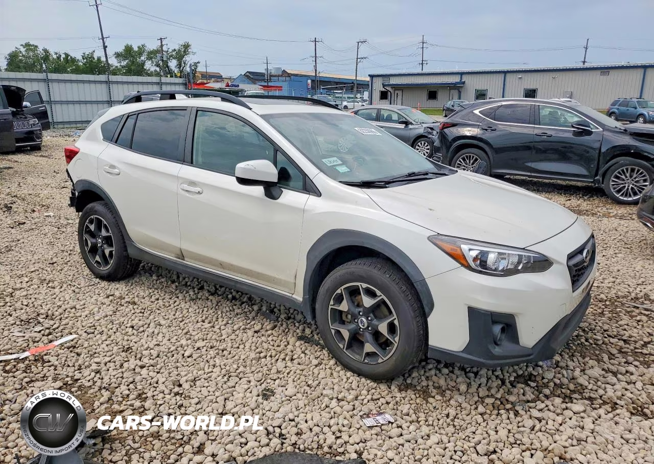 2018 Subaru Crosstrek Premium VIN:JF2GTADCXJ8209461 - 4