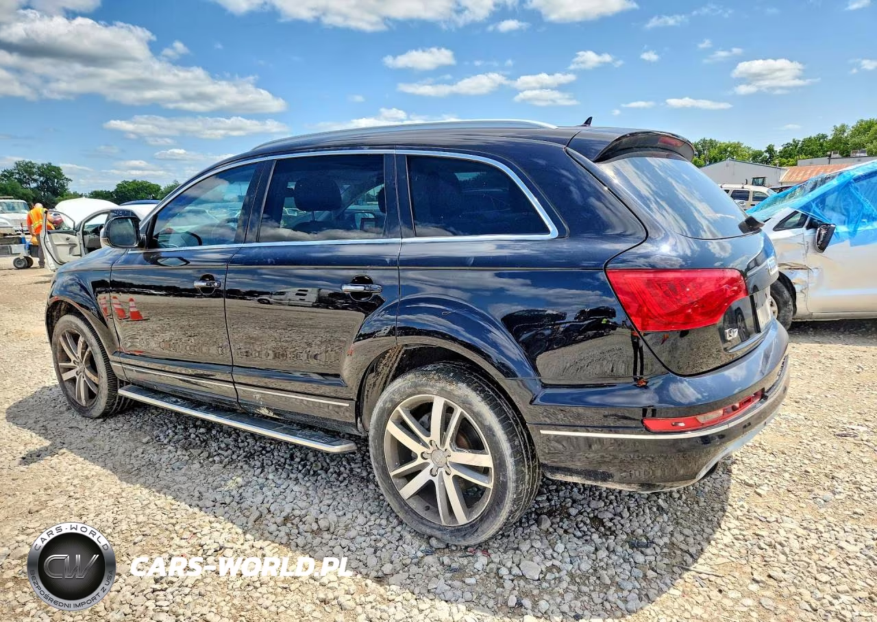 2014 Audi Q7 Premium Plus VIN:WA1LGAFE0ED005842 - 2