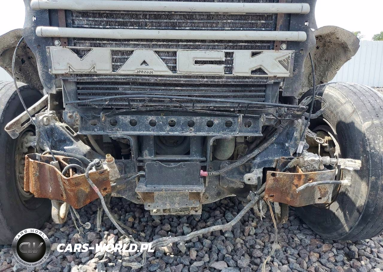 2004 Mack Cv713 Dump Truck VIN:1M2AG12C14M011628 - 12