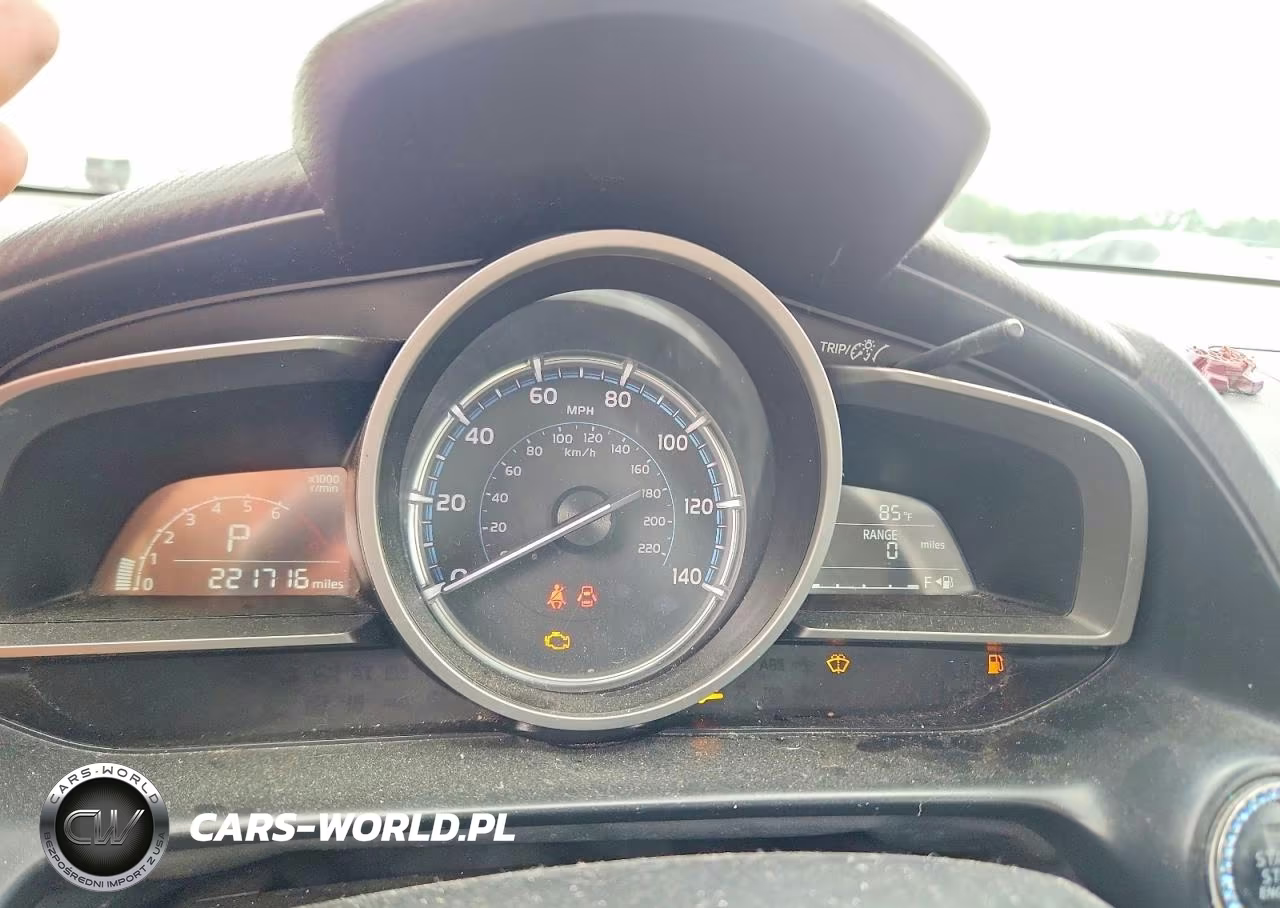 2019 Toyota Yaris Le VIN:3MYDLBYV5KY505871 - 9