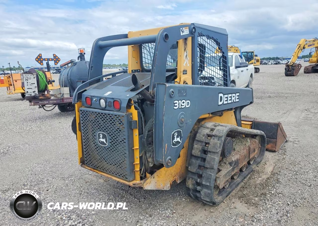2012 John Deere 318 - Skid Steer Loader VIN:1T0319DAACG237427 - 4