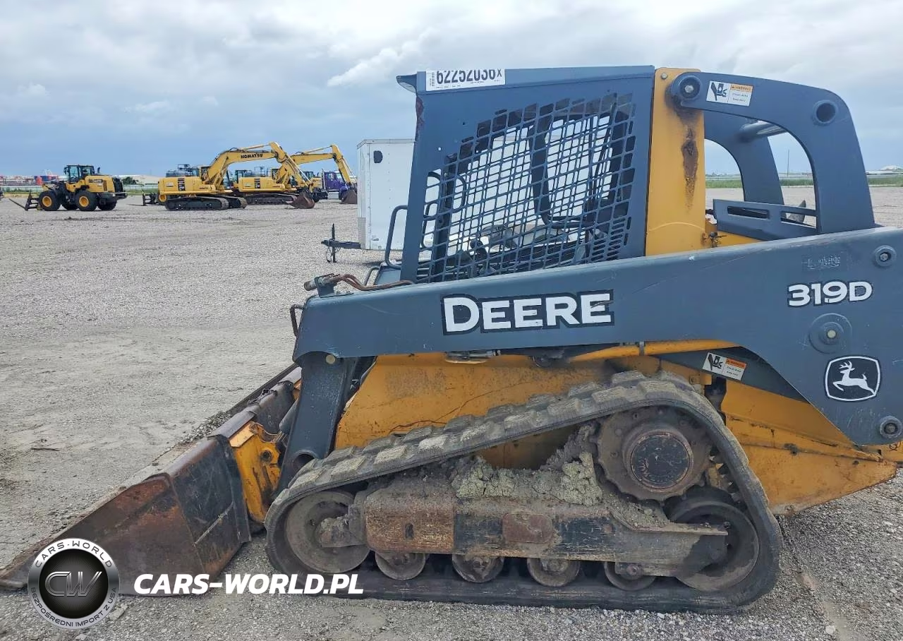 2012 John Deere 318 - Skid Steer Loader VIN:1T0319DAACG237427 - 9