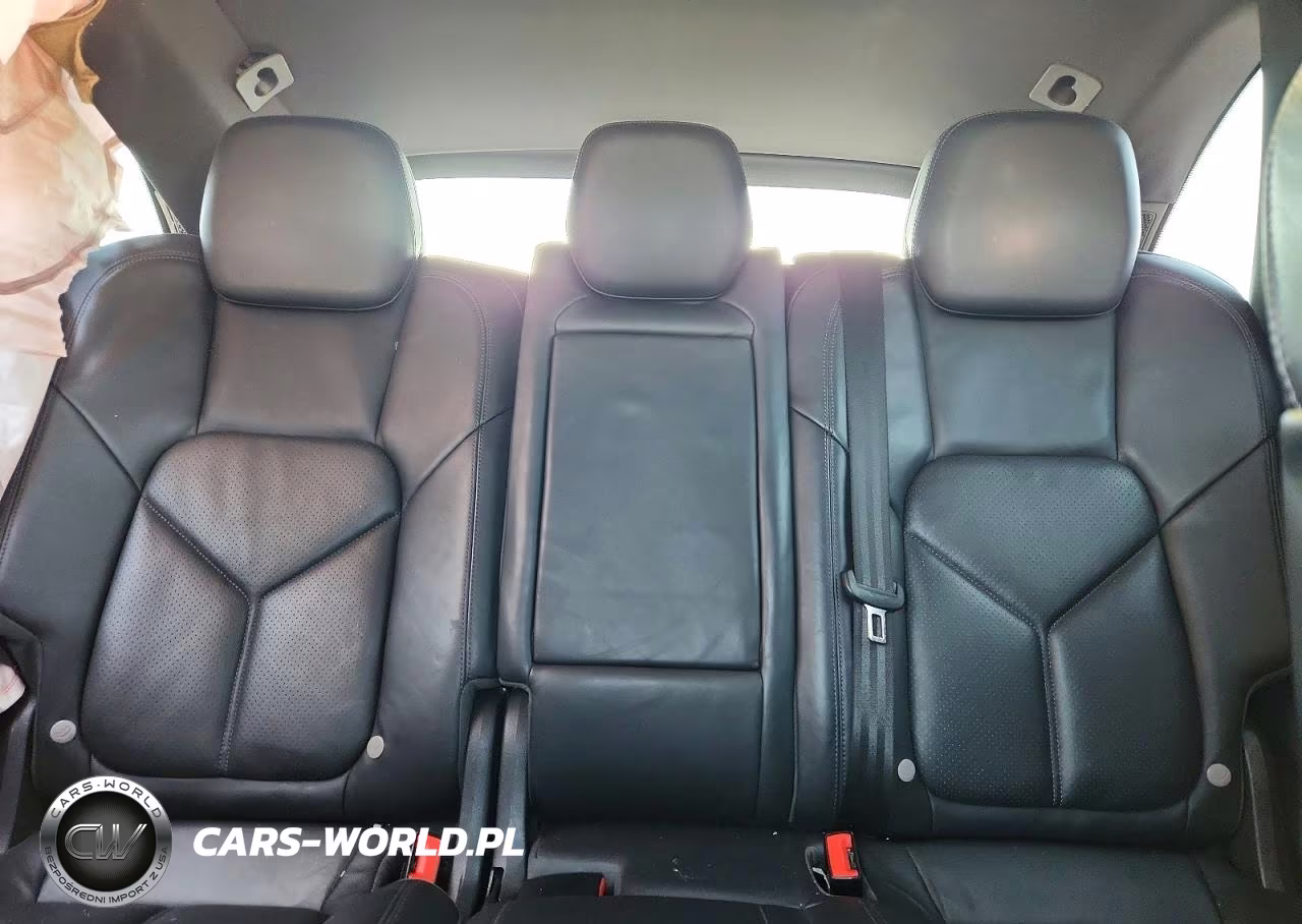 2014 Porsche Cayenne S VIN:WP1AB2A2XELA55263 - 10