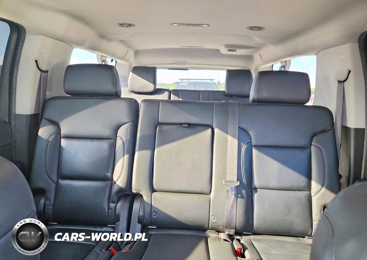 2019 Chevrolet Suburban K1500 Lt VIN:1GNSKHKC5KR181062 - 10