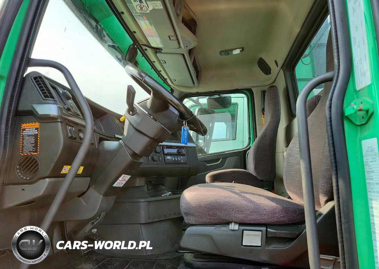 2021 Volvo Vnr - Semi Truck VIN:4V4WC9EH6MN288818 - 7