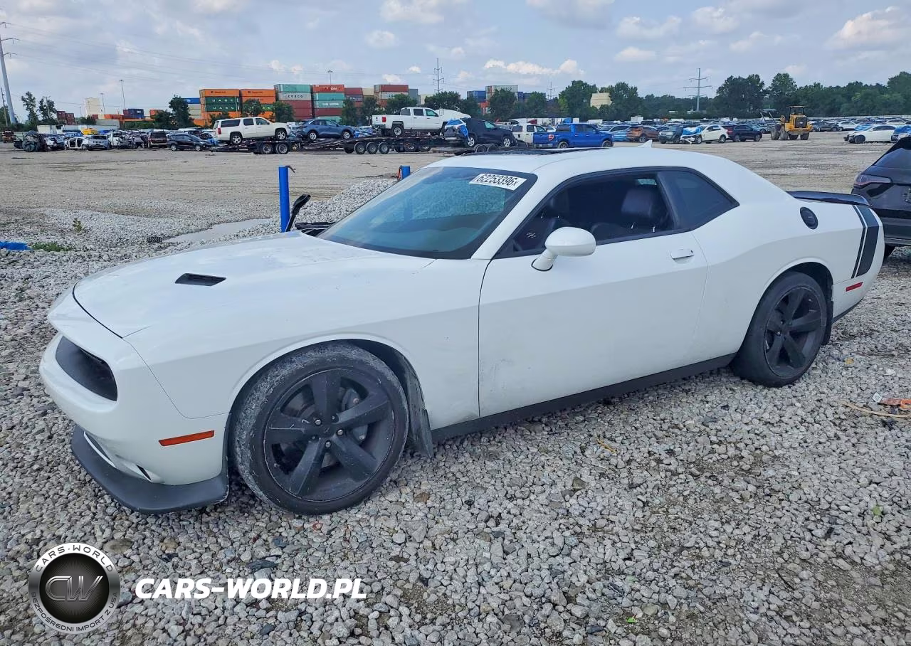 2015 Dodge Challenger R VIN:2C3CDZFJ3FH744156 - 1