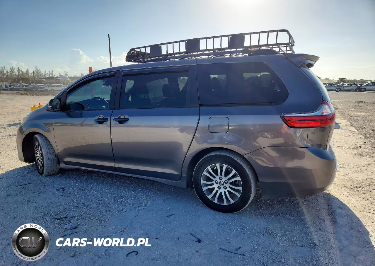 2018 Toyota Sienna Xle Premium 8-Passenger VIN:5TDYZ3DC5JS914578 - 2