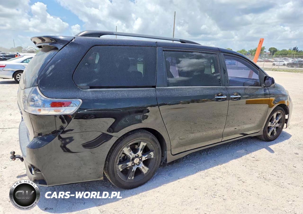 2016 Toyota Sienna Se VIN:5TDXK3DCXGS698168 - 3
