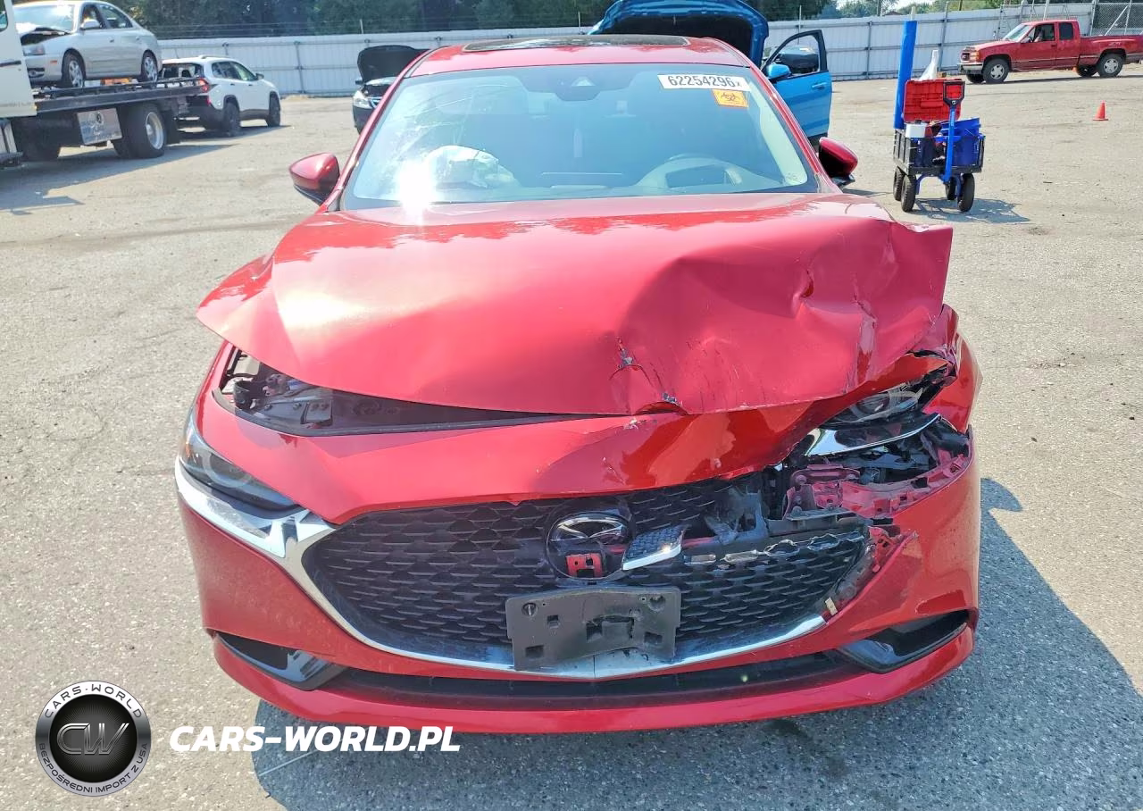 2019 Mazda 3 Premium VIN:JM1BPBEM6K1125061 - 5