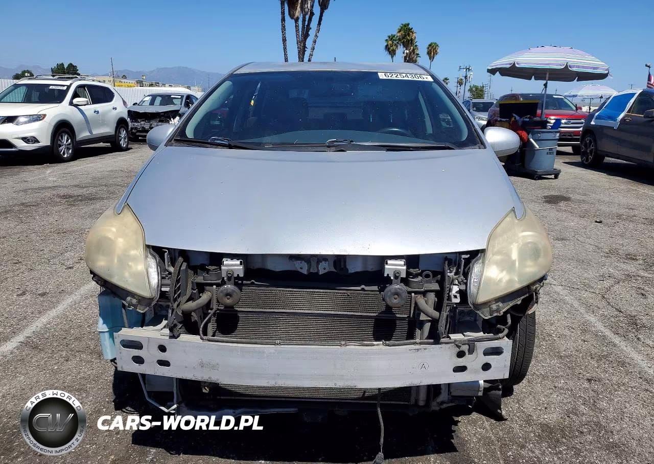 2012 Toyota Prius Two VIN:JTDKN3DUXC1528653 - 5