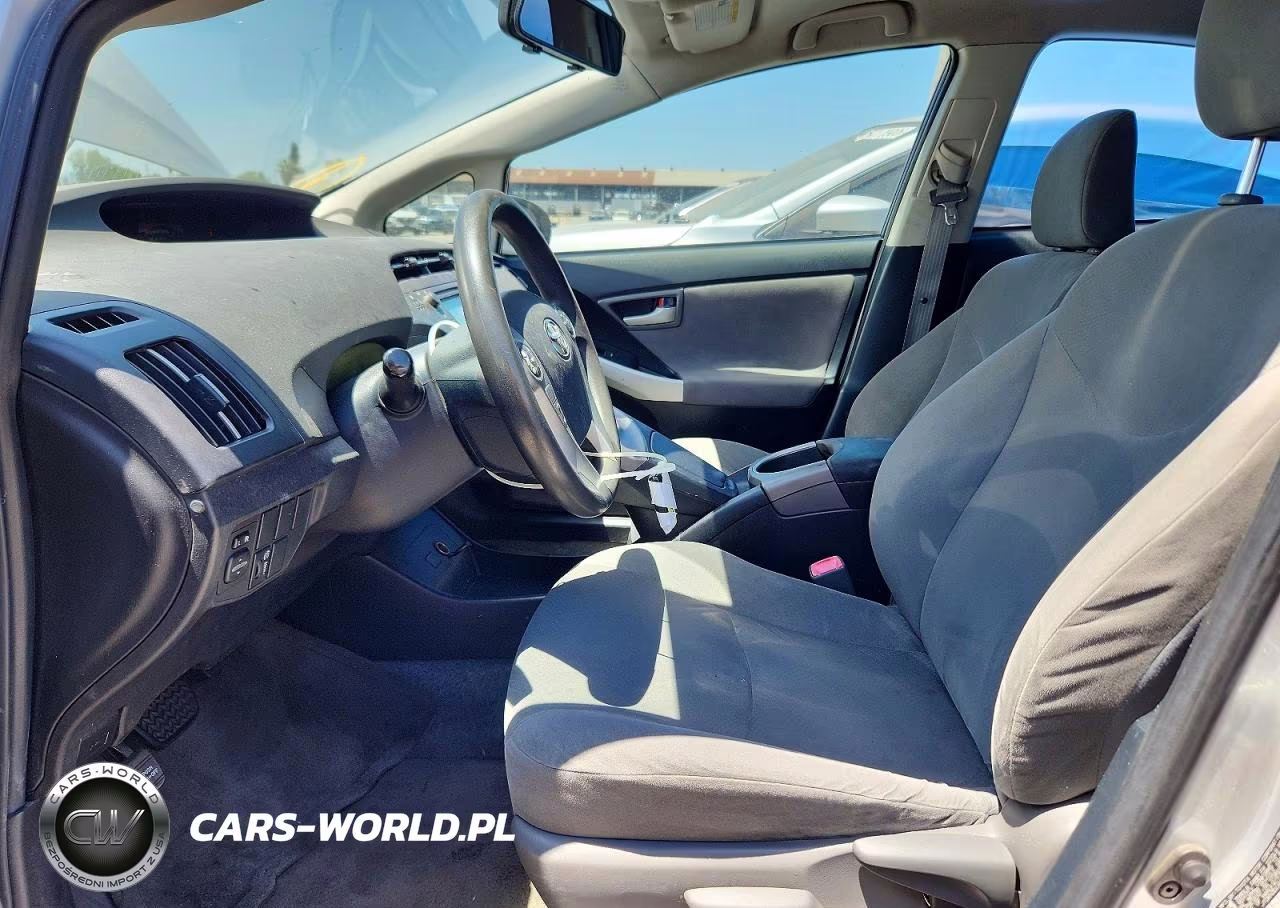 2012 Toyota Prius Two VIN:JTDKN3DUXC1528653 - 7