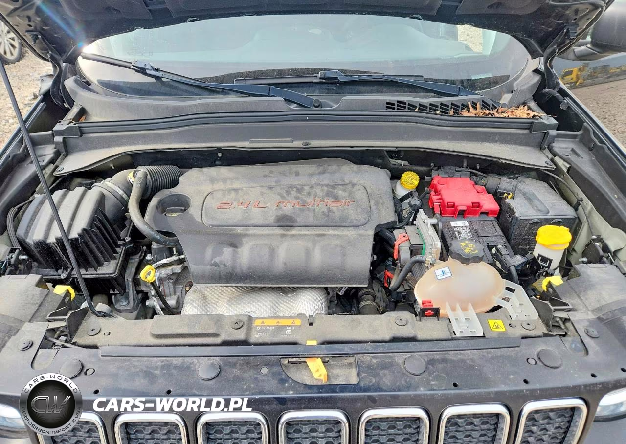 2021 Jeep Renegade Sport VIN:ZACNJDABXMPM41593 - 12