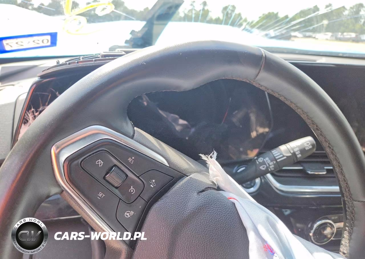 2025 Chevrolet Trax Activ VIN:KL77LKEP2SC216714 - 9