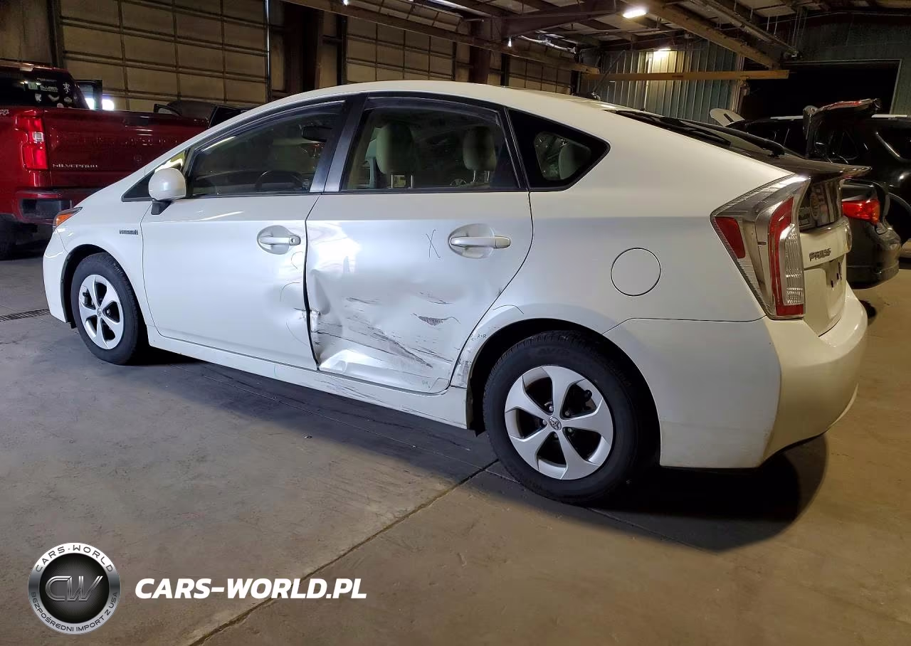 2013 Toyota Prius Four VIN:JTDKN3DUXD1685567 - 2