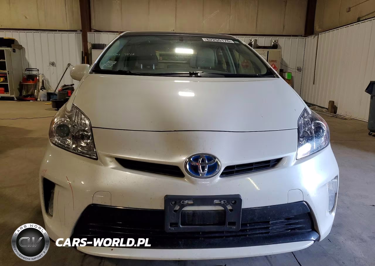 2013 Toyota Prius Four VIN:JTDKN3DUXD1685567 - 5
