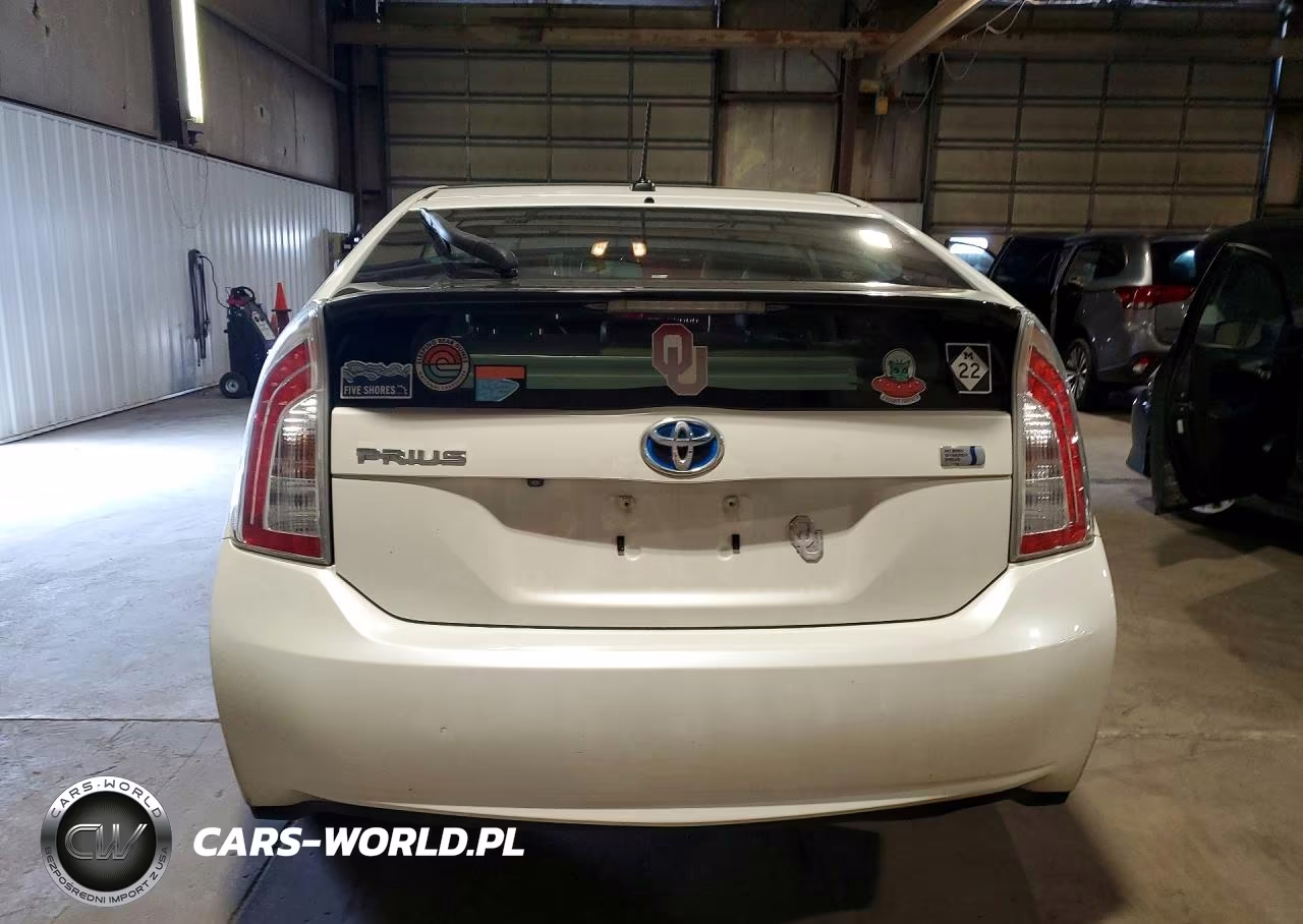 2013 Toyota Prius Four VIN:JTDKN3DUXD1685567 - 6