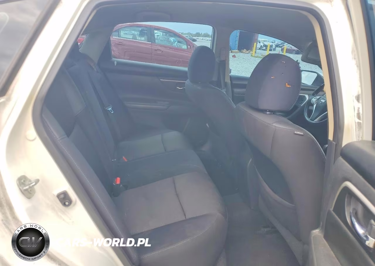 2016 Nissan Altima 2.5 Sr VIN:1N4AL3AP2GC238438 - 10