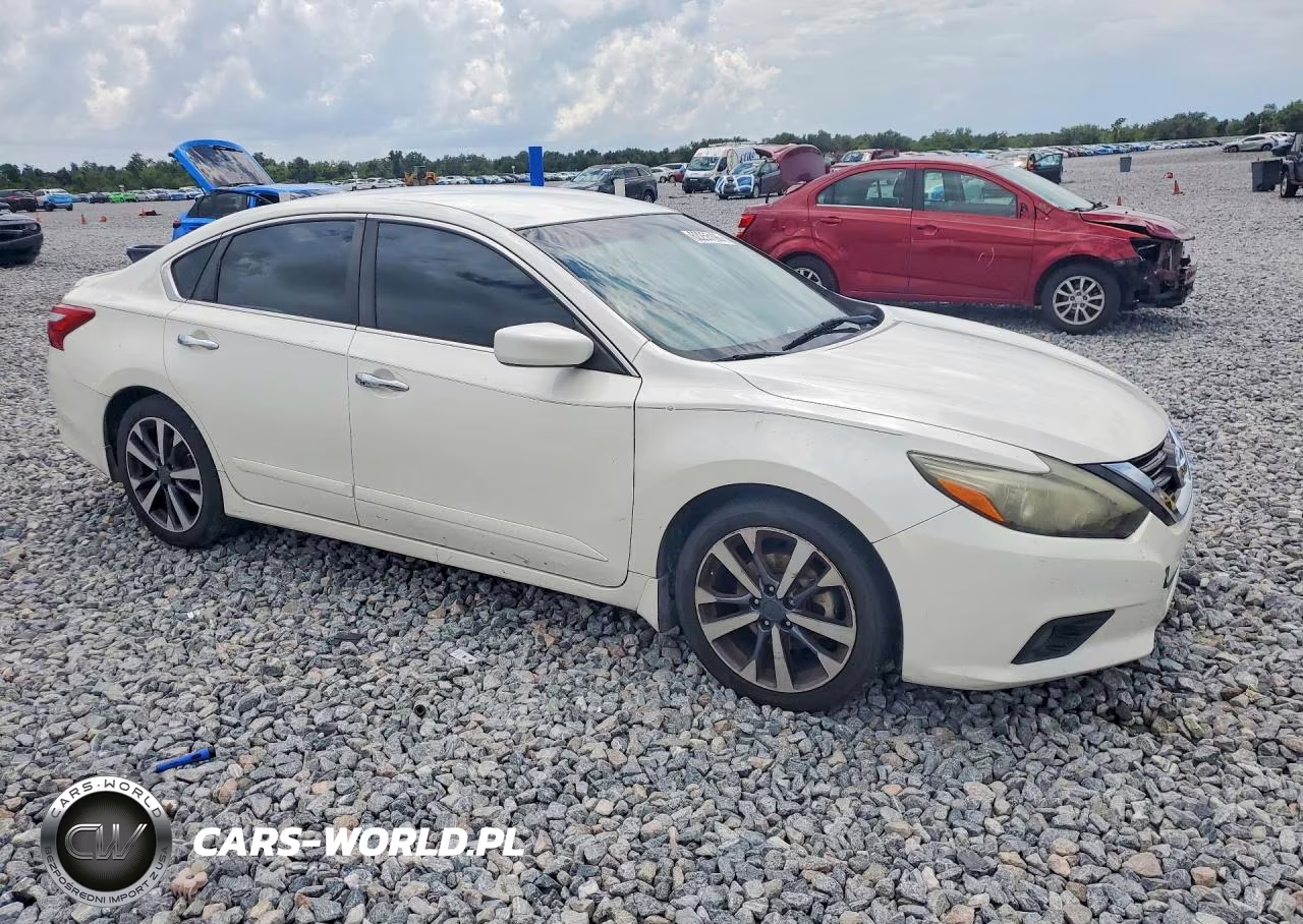 2016 Nissan Altima 2.5 Sr VIN:1N4AL3AP2GC238438 - 4