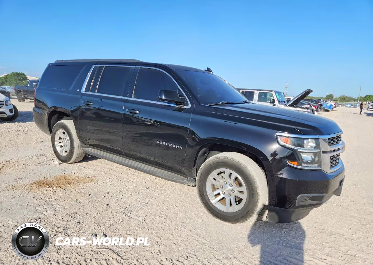 2018 Chevrolet Suburban K1500 Lt VIN:1GNSKHKC2JR169580 - 4