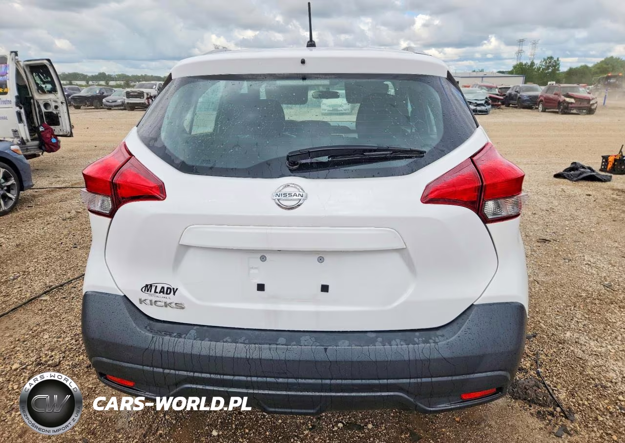 2019 Nissan Kicks S VIN:3N1CP5CU7KL520144 - 6