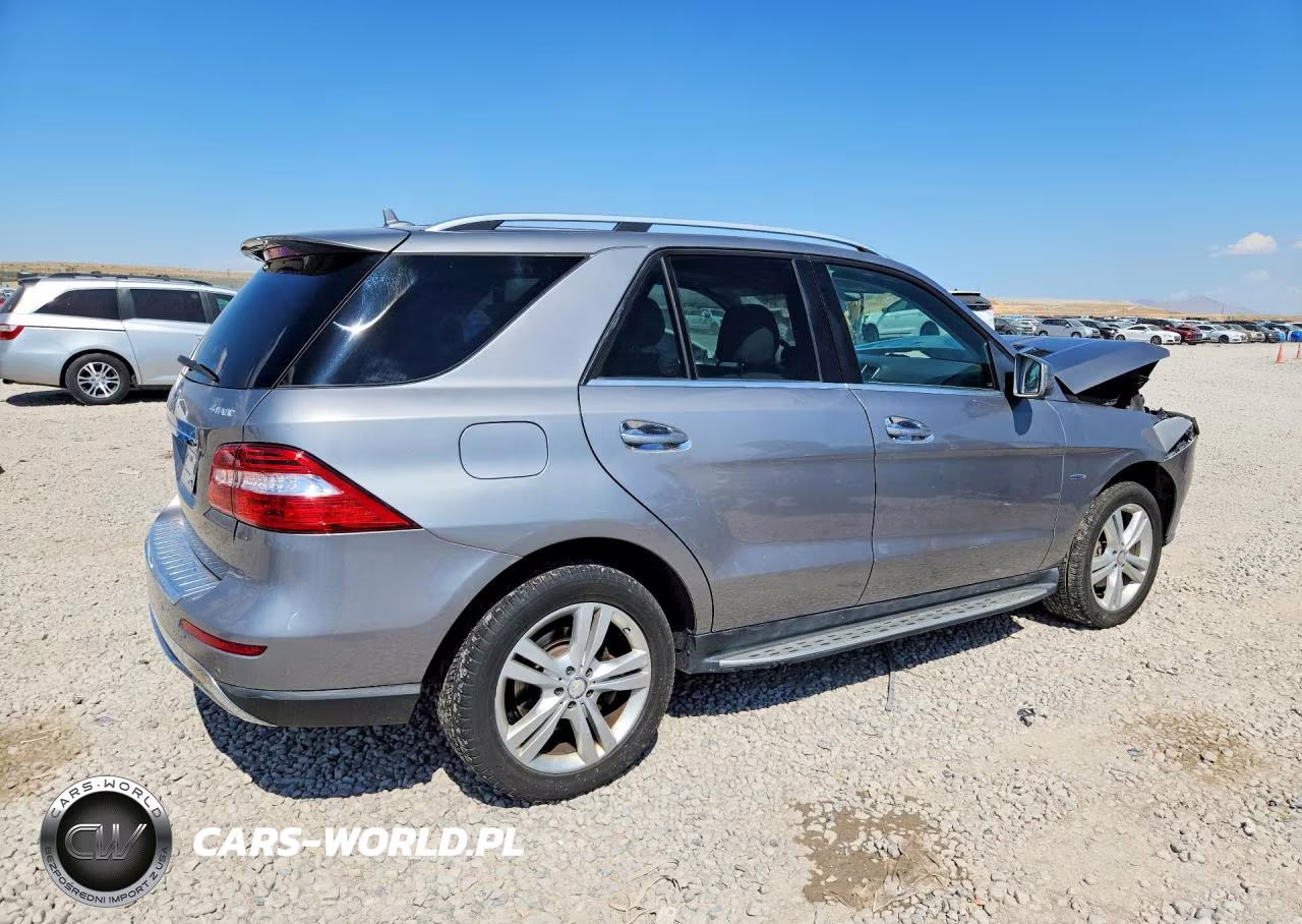 2012 Mercedes-Benz Ml 350 4Matic VIN:4JGDA5HB8CA075640 - 3