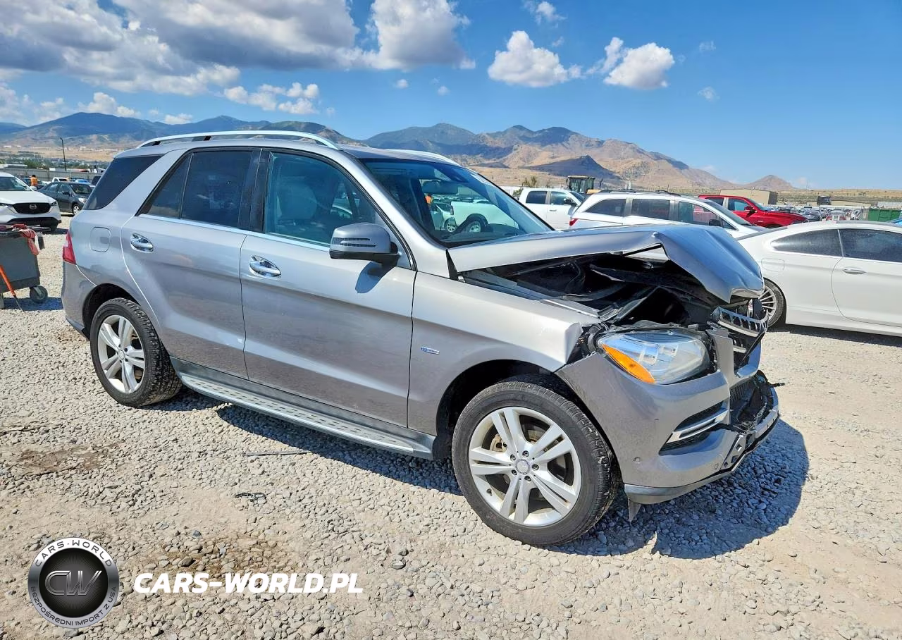 2012 Mercedes-Benz Ml 350 4Matic VIN:4JGDA5HB8CA075640 - 4