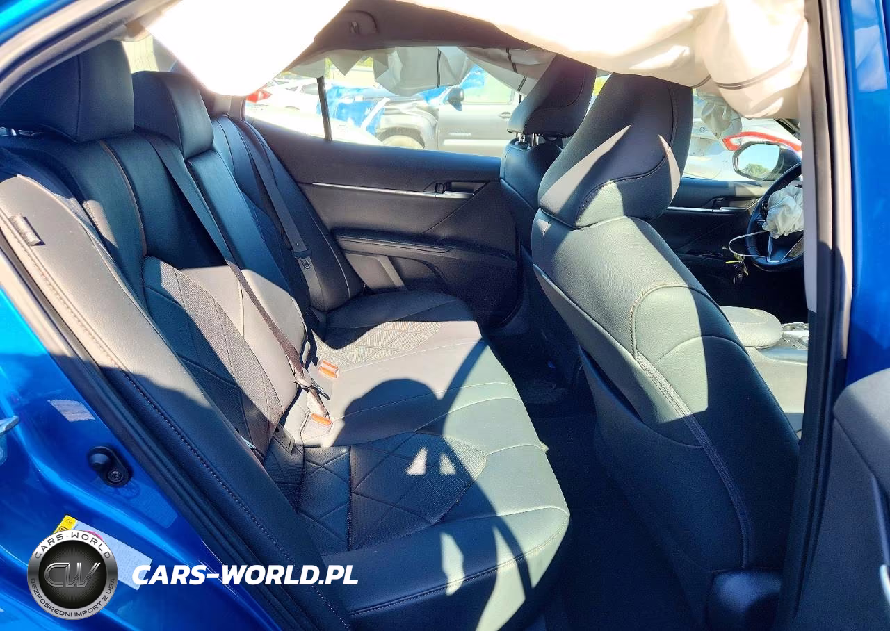 2019 Toyota Camry Xle VIN:4T1B11HKXKU239256 - 10