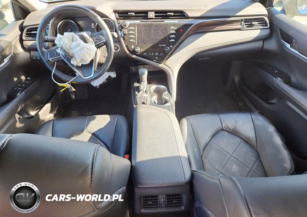 2019 Toyota Camry Xle VIN:4T1B11HKXKU239256 - 8