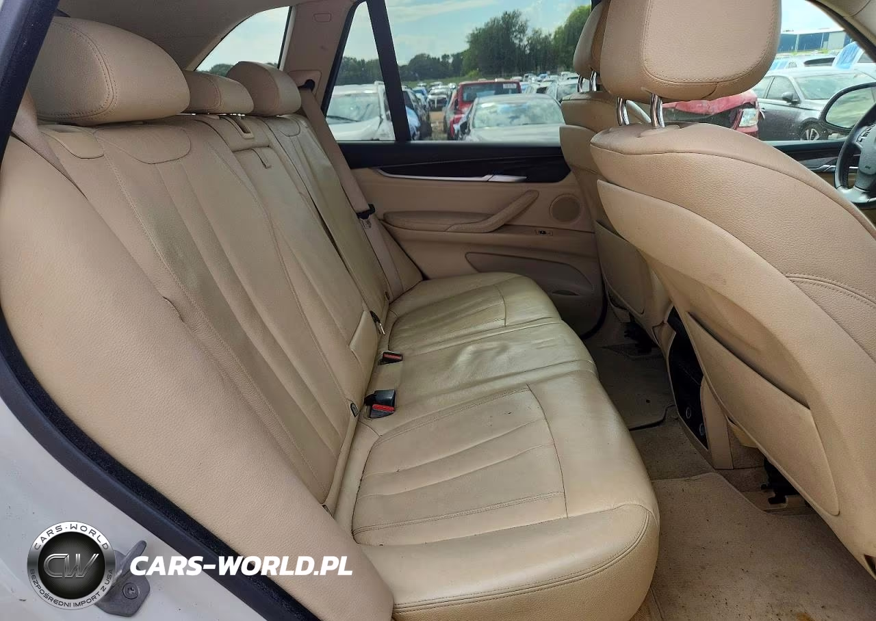 2014 BMW X5 xDrive35I VIN:5UXKR0C58E0K52039 - 11