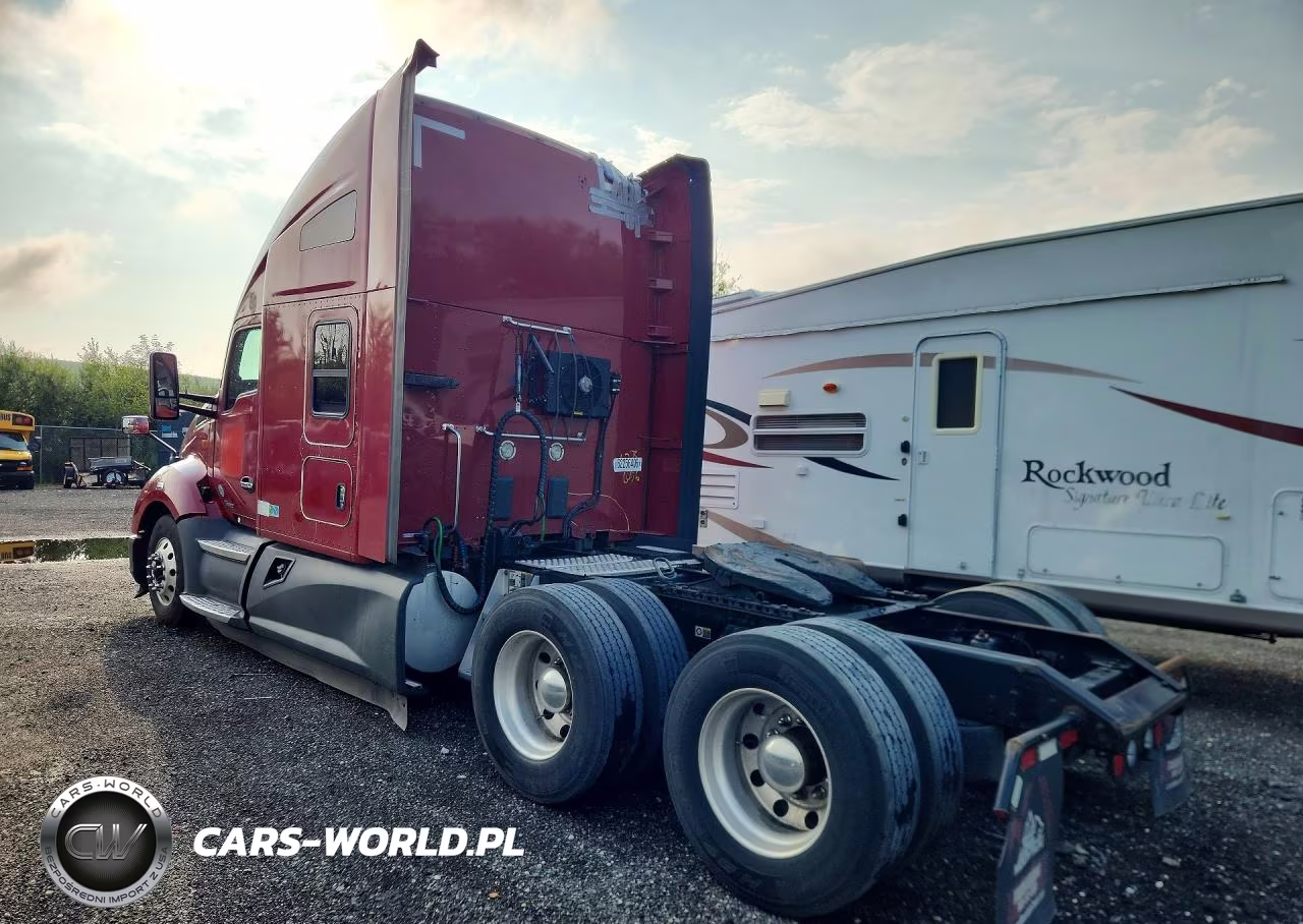 2020 Kenworth T680 Semi Truck VIN:1XKYDP9X5LJ307750 - 2