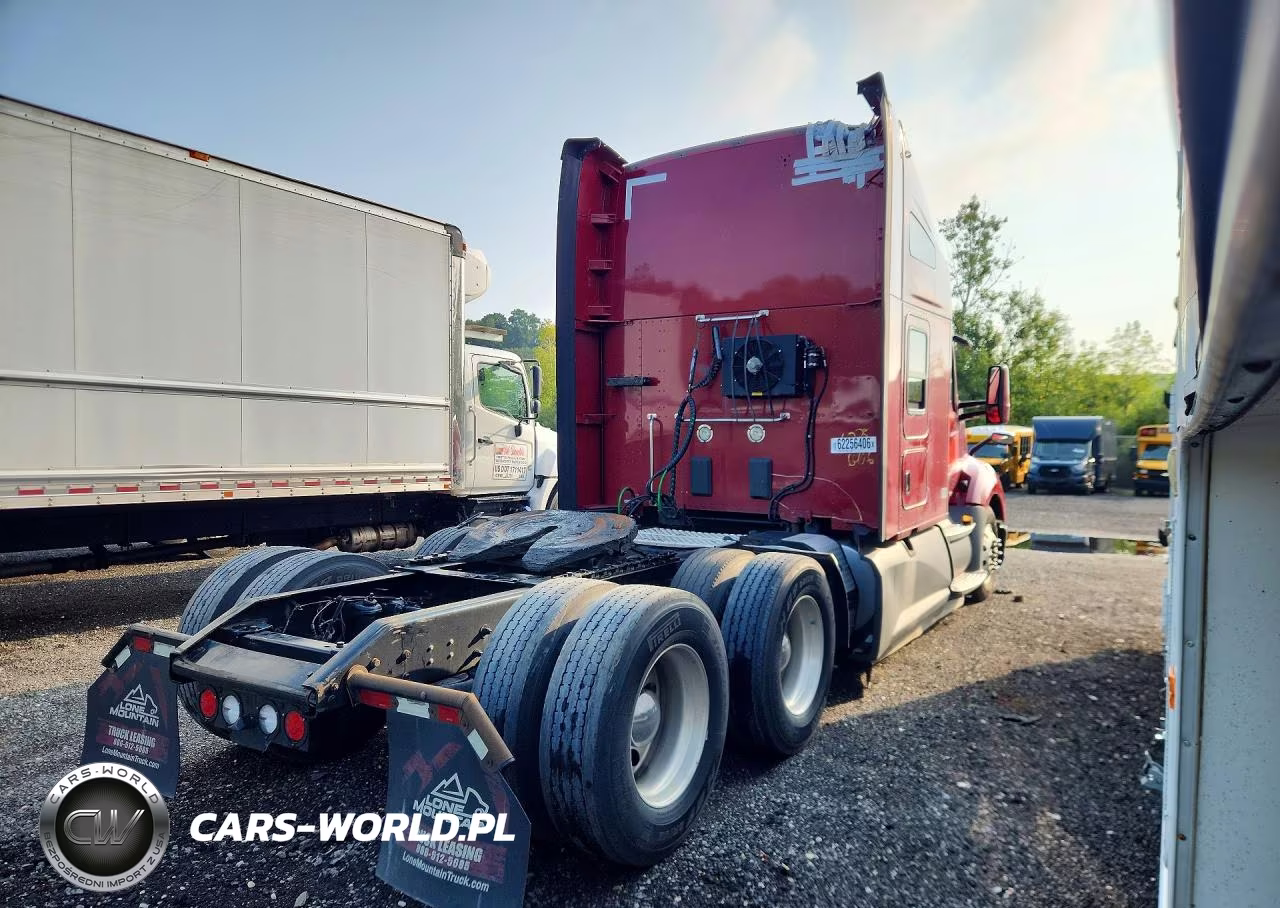 2020 Kenworth T680 Semi Truck VIN:1XKYDP9X5LJ307750 - 3