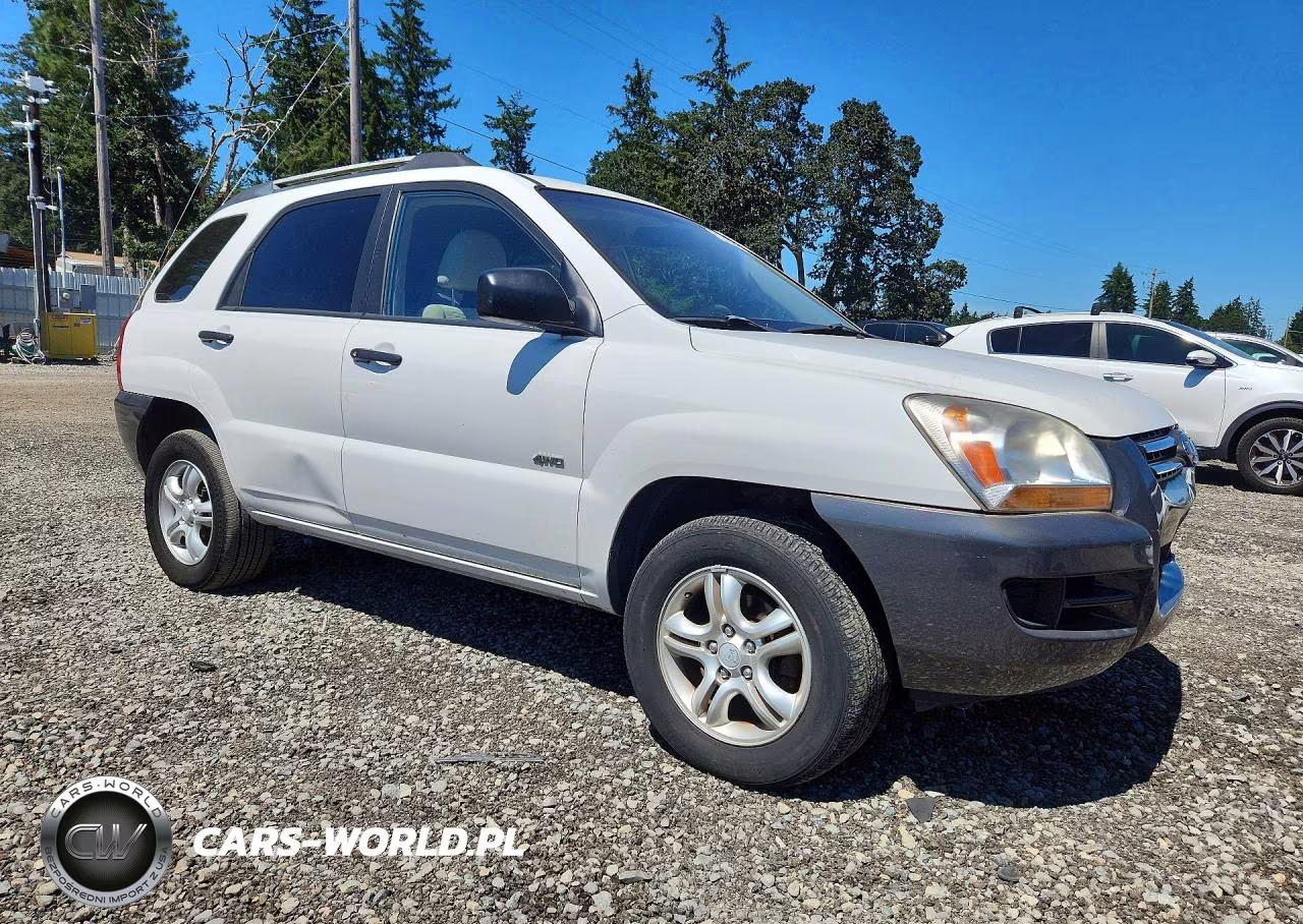 2007 Kia Sportage Lx VIN:KNDJE723X77364062 - 4