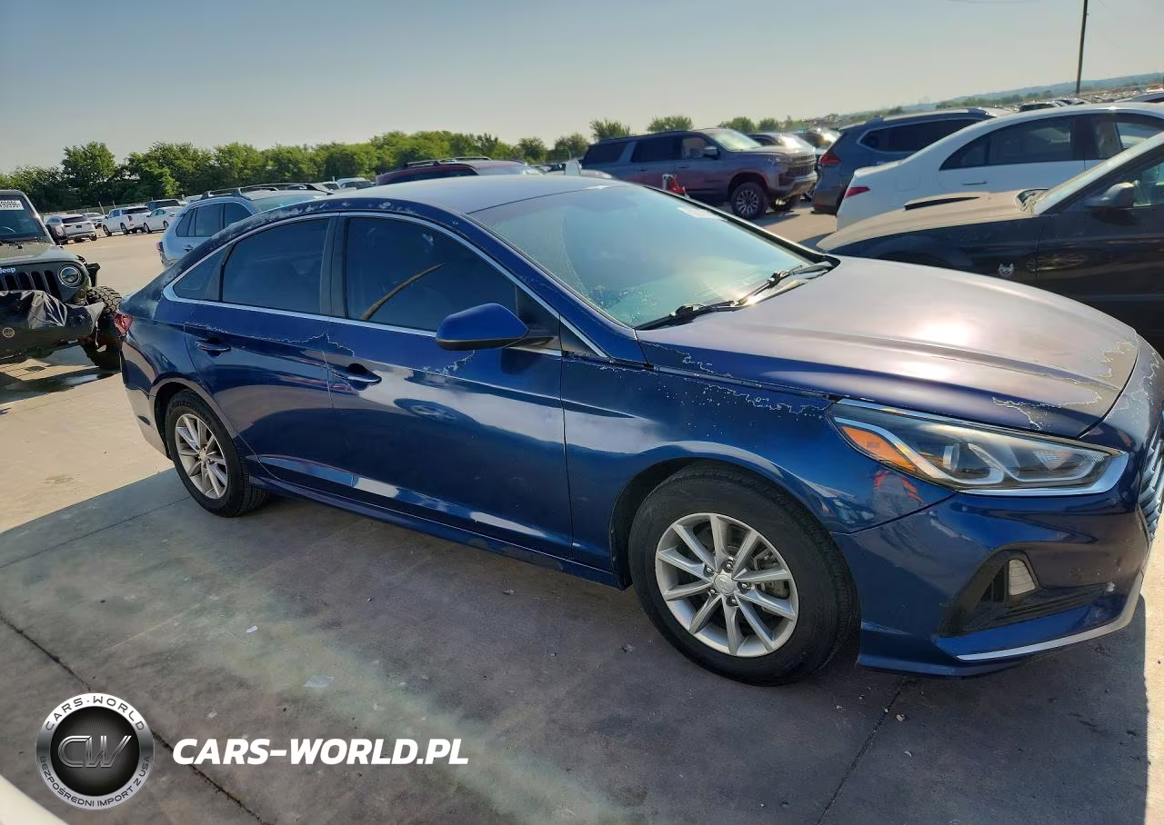 2018 Hyundai Sonata Se VIN:5NPE24AF6JH620382 - 4