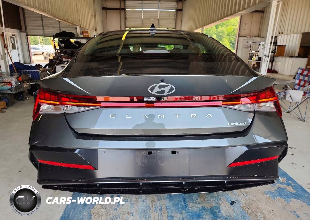 2026 Hyundai Elantra Limited VIN:KMHLP4DG2TU111018 - 6