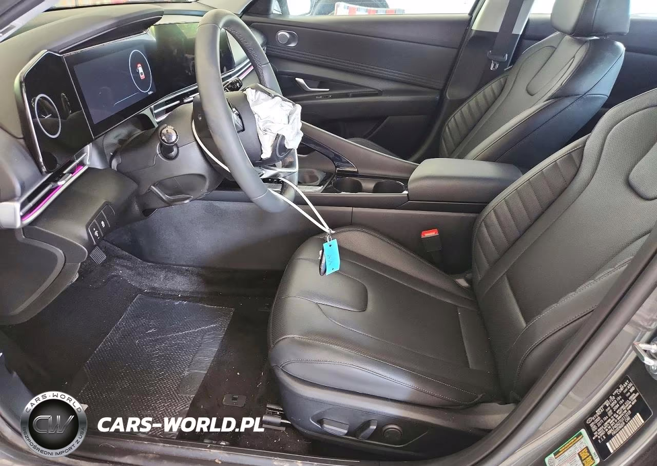 2026 Hyundai Elantra Limited VIN:KMHLP4DG2TU111018 - 7