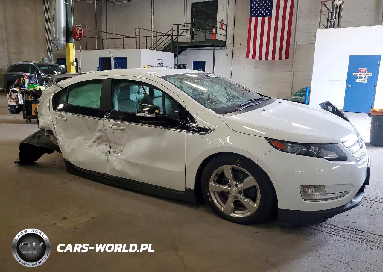 2013 Chevrolet Volt VIN:1G1RB6E44DU121802 - 4