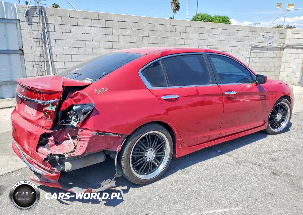 2016 Honda Accord Sport VIN:1HGCR2F56GA096580 - 3