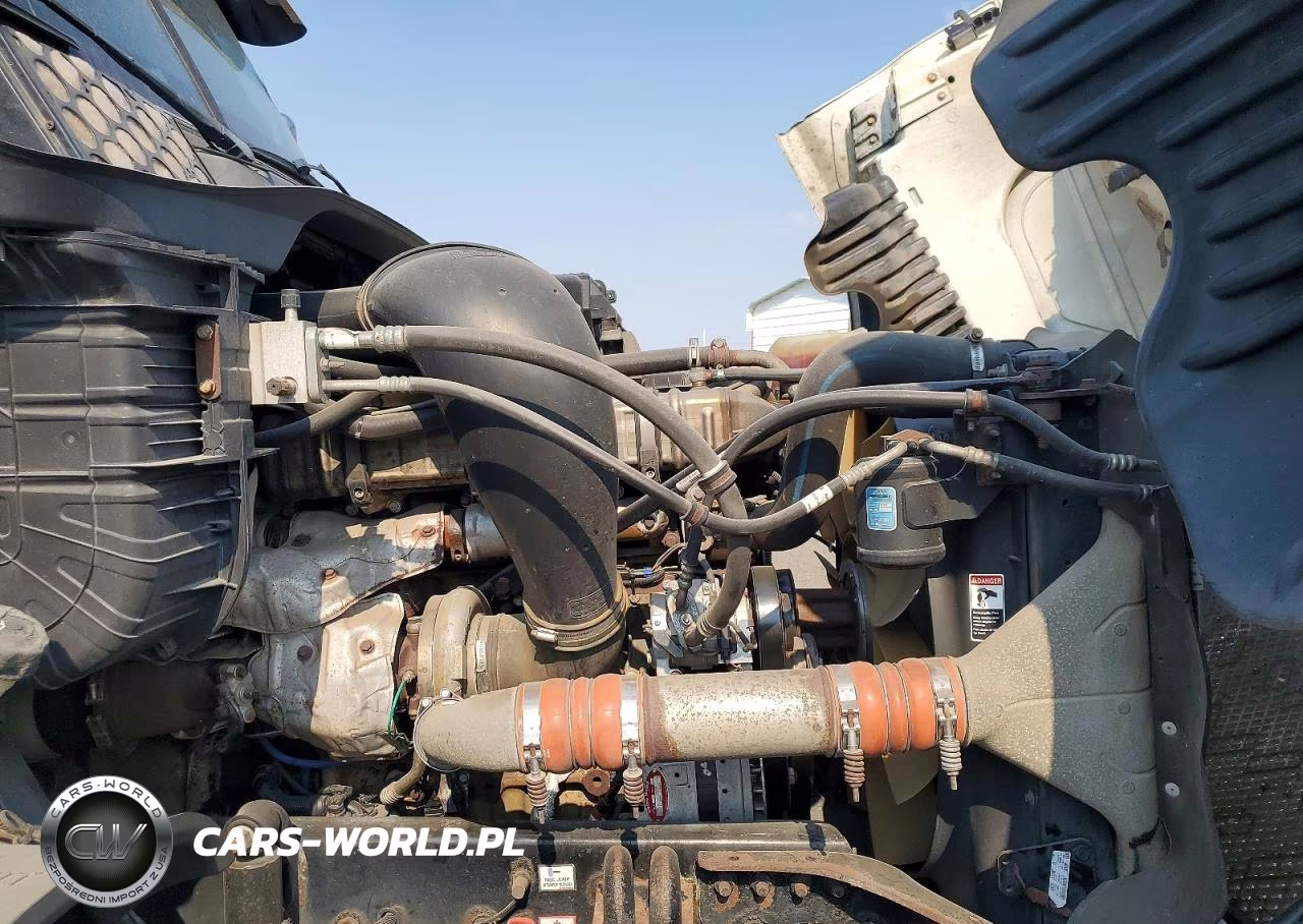 2016 Freightliner Cascadia 125 Semi Truck VIN:1FUJGLD56GLGN3573 - 11
