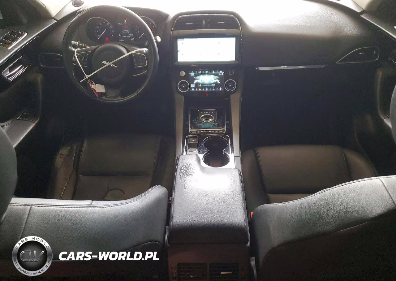 2017 Jaguar F-Pace Premium VIN:SADCJ2BV4HA085028 - 8