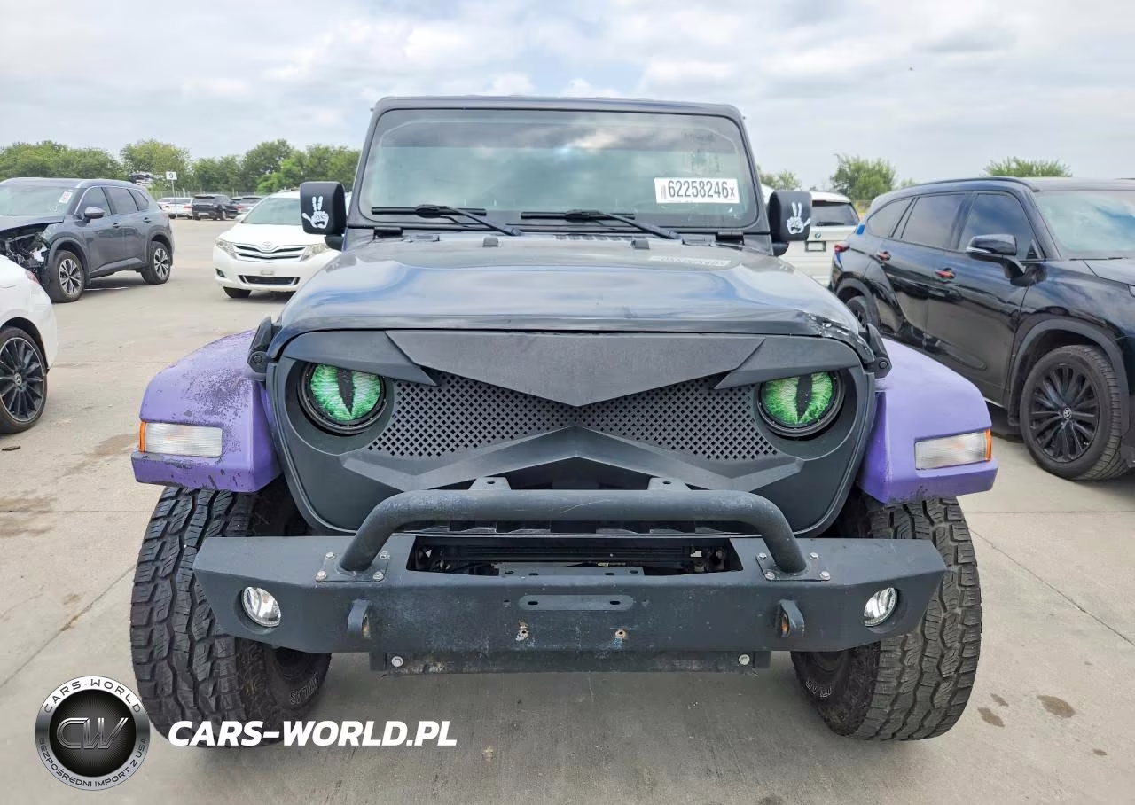 2020 Jeep Wrangler Unlimited Sport VIN:1C4HJXDG9LW241203 - 5