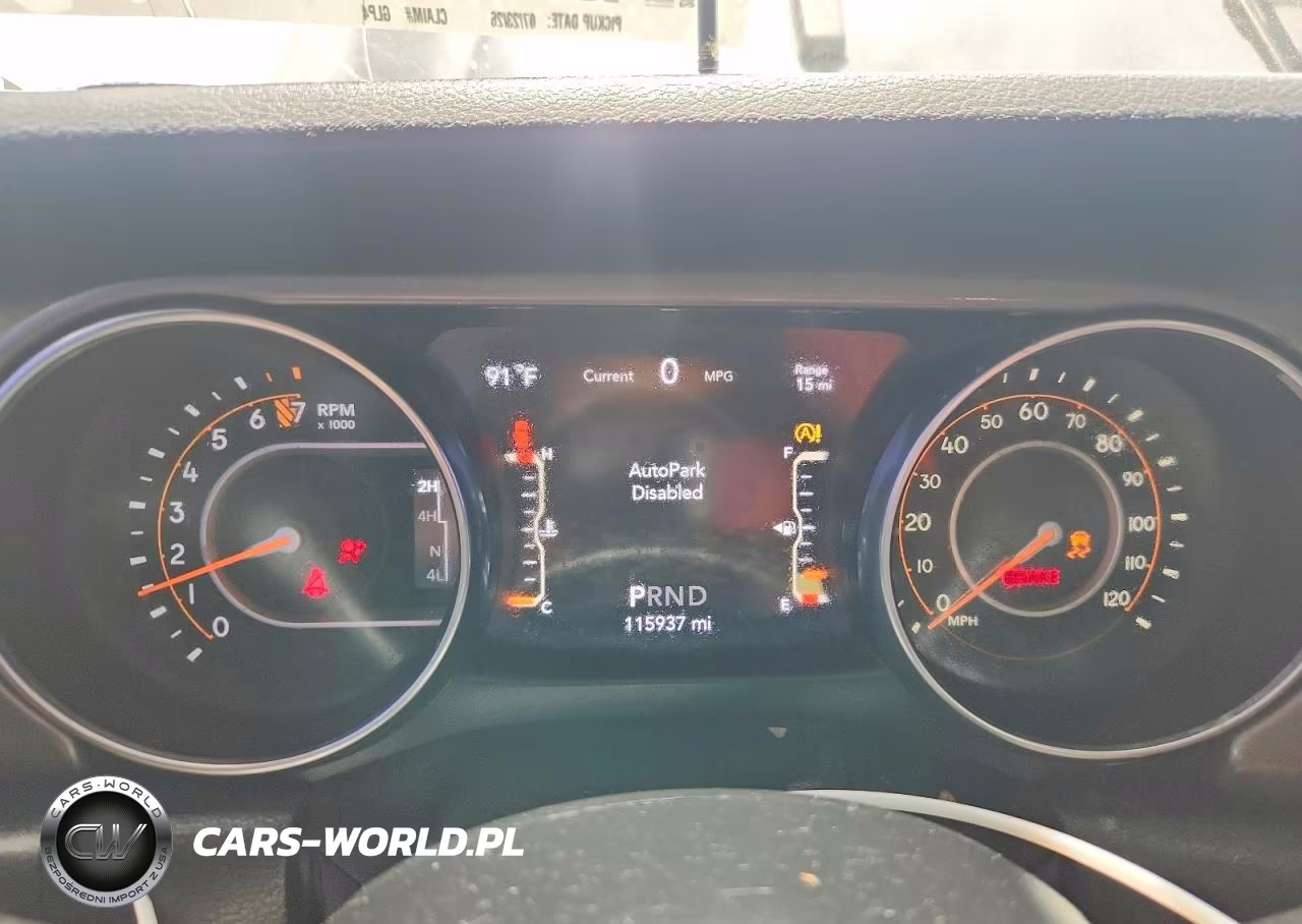 2020 Jeep Wrangler Unlimited Sport VIN:1C4HJXDG9LW241203 - 9