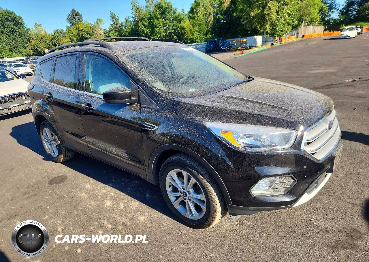 2018 Ford Escape Se VIN:1FMCU9GD8JUC90038 - 4