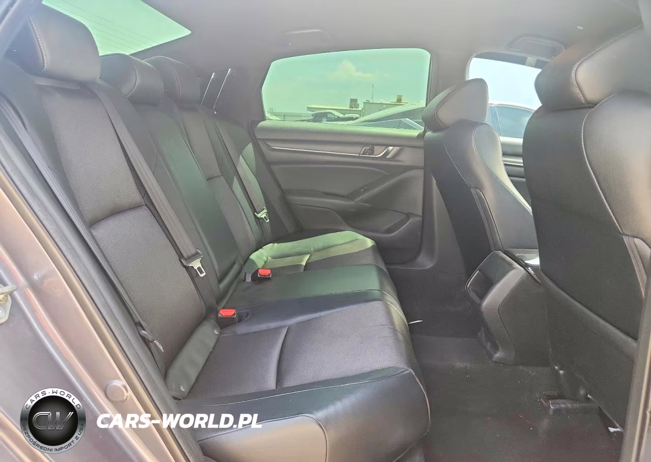 2018 Honda Accord Sport VIN:1HGCV1F32JA254229 - 10